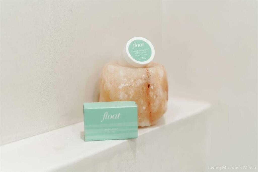 와일레아마우이 Aloha Moon - A Chic And Dreamy Modern Tropical Hideaway! 아파트 외부 사진